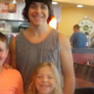 Meet your Posher, Aery